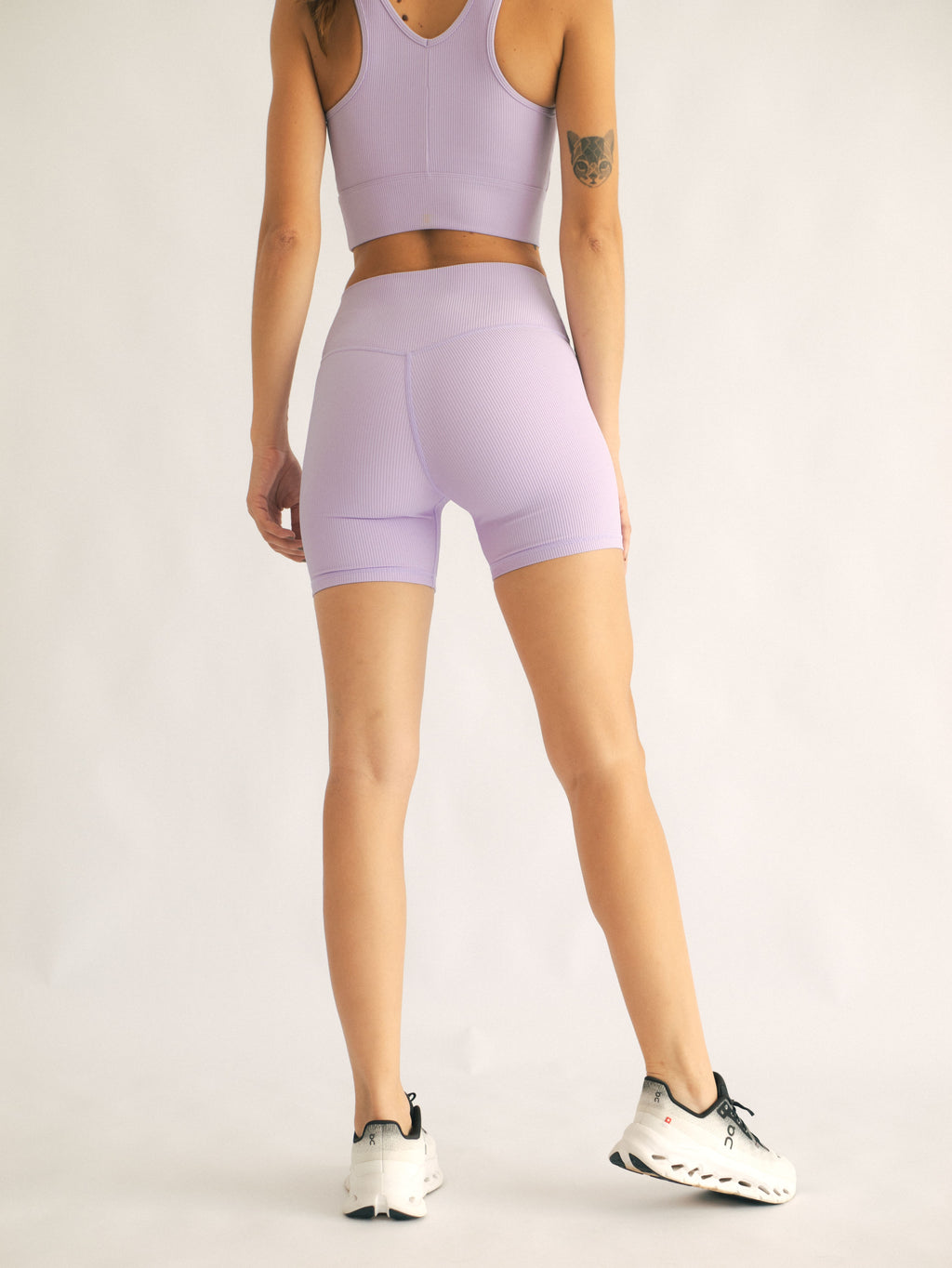 conjunto de gym mujer lavanda Mollter