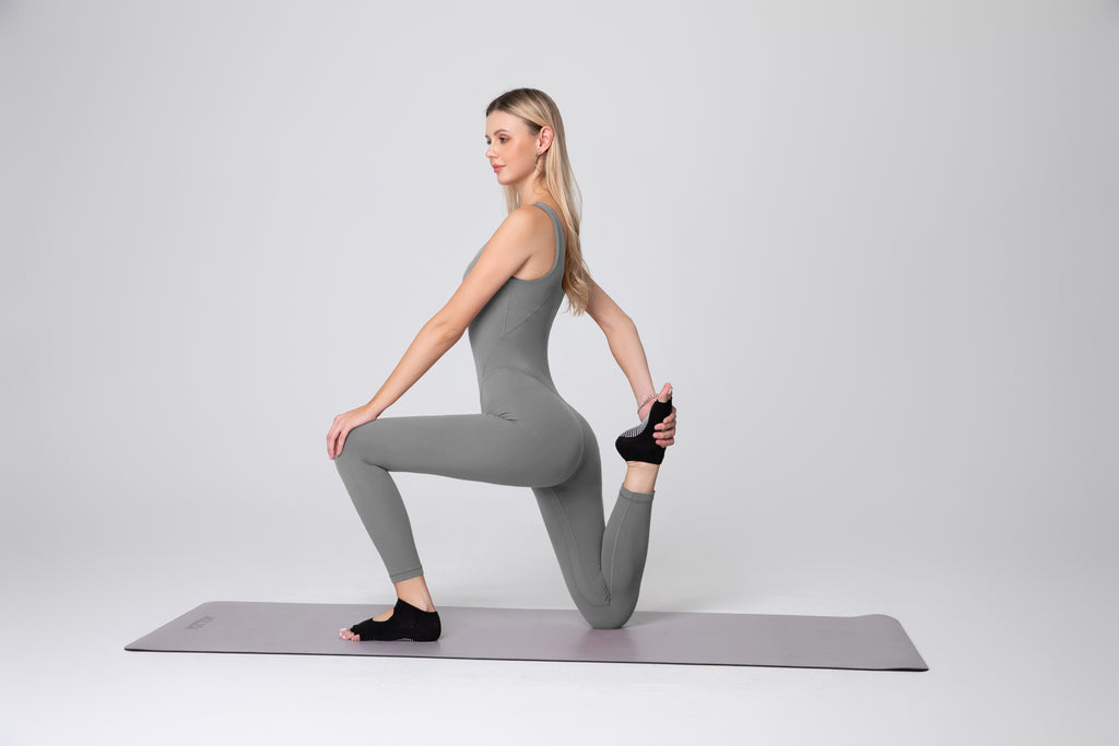 Jumpsuit Stone Shadow – Gris ceniza oscuro